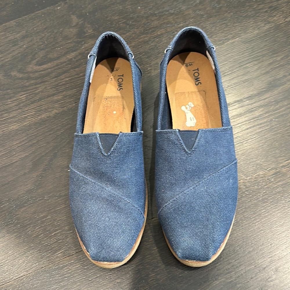 Toms Classic Espadrille Flat Navy Size 9
